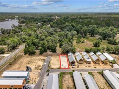 /international/us/sw-877th-st-steinhatchee-fl-110092772854/
