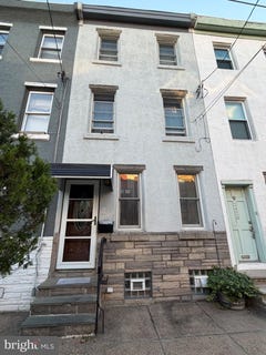 /international/us/2422-e-firth-street-philadelphia-pa-110120588465/