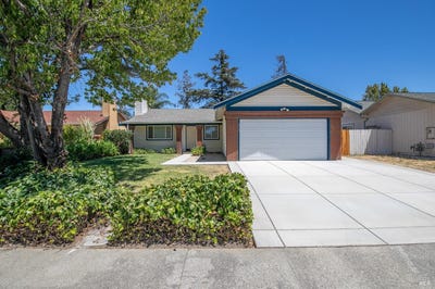 /international/us/519-crested-drive-suisun-city-ca-110119566794/