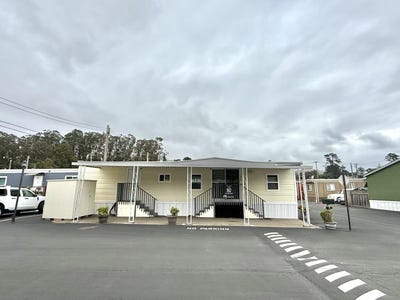 /international/us/1700-el-camino-real-18-01-south-san-francisco-ca-110107571953/