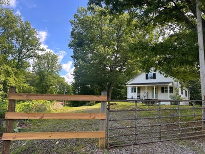 /international/us/698-casey-branch-road-burkesville-ky-110107997781/