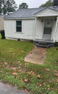 /international/us/110-w-grady-street-four-oaks-nc-110094628570/