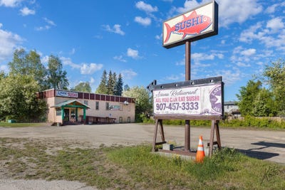 /international/us/2001-airport-way-fairbanks-ak-110108628374/