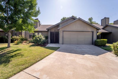 /international/us/2544-e-tulare-avenue-visalia-ca-110100618331/