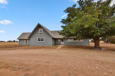/international/us/6756-bear-road-lubbock-tx-110108346646/