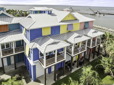 /international/us/1851-highway-1-grand-isle-la-110100834804/