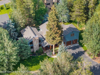 /international/us/445-aspen-ridge-trail-alpine-wy-110106251511/