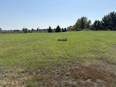 /international/us/broadland-creek-ct-huron-sd-110102935811/