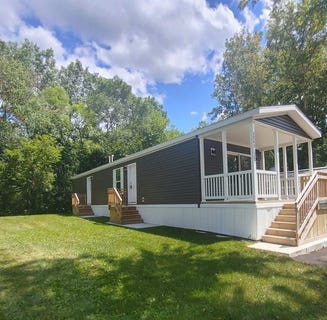 /international/us/3063-hillanlake-drive-brooklyn-mi-110119565706/
