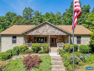 /international/us/34-look-up-ln-waynesboro-va-110108585093/