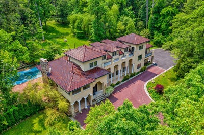 /international/us/262-harbor-acres-road-port-washington-ny-110097807706/
