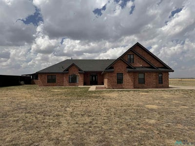 /international/us/978-curry-road-22-clovis-nm-110108378147/
