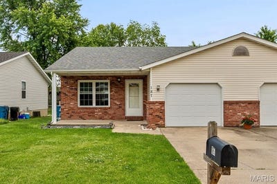 /international/us/187-northview-drive-highland-il-110108417394/