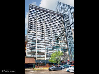 /international/us/230-e-ontario-street-chicago-il-110108506748/