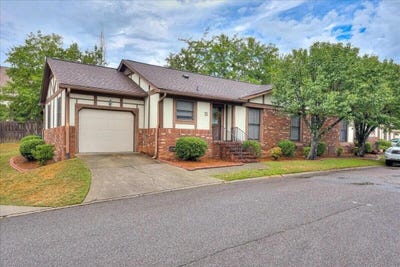 /international/us/11-parkway-south-aiken-sc-110100918679/?lang=en