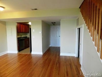 /international/us/304-chateau-rive-street-peekskill-ny-110106027090/