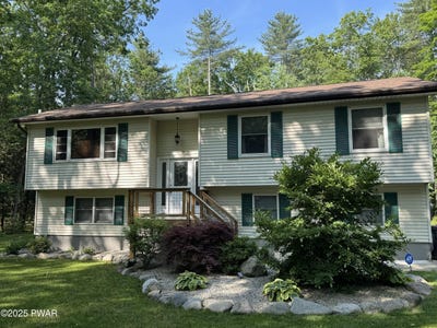 /international/us/414-leisure-loop-milford-pa-110098648000/