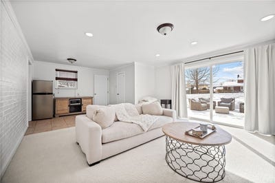 /international/us/2079-spring-valley-scott-twp-pa-110107746428/