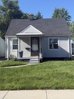 /international/us/20846-hampton-street-harper-woods-mi-110108605290/