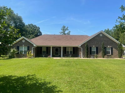 /international/us/399-county-road-482-road-selma-al-110100531938/