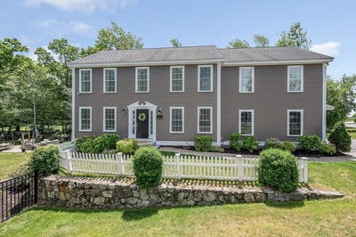 /international/us/103-meadow-creek-dr-dracut-ma-110108988656/