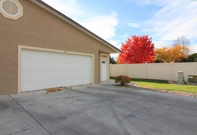 /international/us/114-s-tweedt-place-kennewick-wa-110108480161/