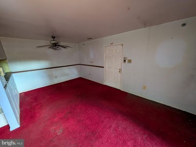 /international/us/2-cloverwood-court-essex-md-110094242482/