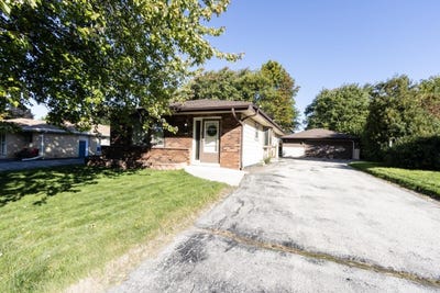/international/us/5314-w-allerton-ave-greenfield-wi-110119916741/