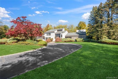 /international/us/19-carlisle-drive-old-brookville-ny-110107569325/