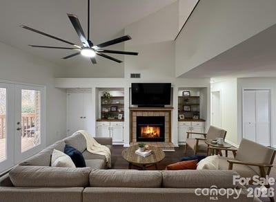 /international/us/13-laurel-place-drive-asheville-nc-110108281596/