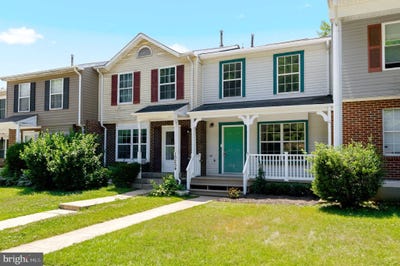 /international/us/15252-cloverdale-road-woodbridge-va-110108858182/