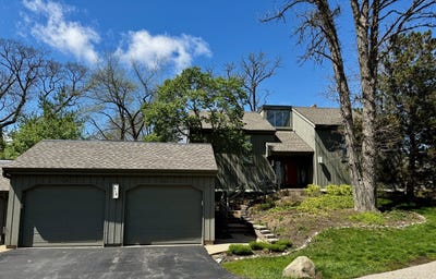 /international/us/412-deer-trail-hill-lake-barrington-il-110107841663/