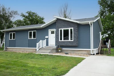 /international/us/702-m-avenue-grundy-center-ia-110101002738/
