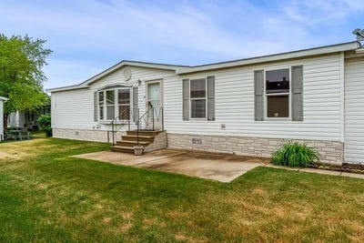 /international/us/2231-blossom-lane-belvidere-il-110108750820/