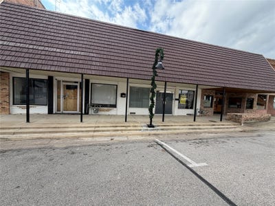 /international/us/218-s-main-street-kemp-tx-110104412889/