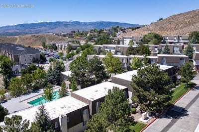 /international/us/140-griswold-way-reno-nv-110108059115/