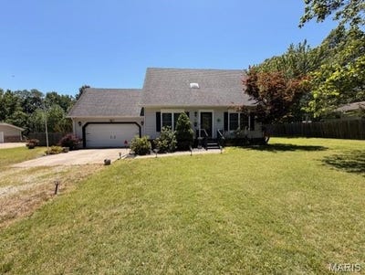 /international/us/2810-east-old-oak-road-poplar-bluff-mo-110108125250/