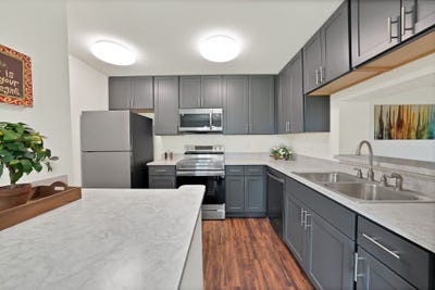 /international/us/1204-calico-lane-arlington-tx-110108546009/