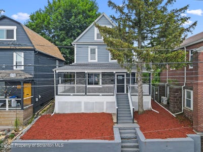 /international/us/142-regent-street-wilkes-barre-pa-110101191650/