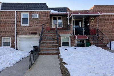 /international/us/19-16-150th-street-whitestone-ny-110105507366/