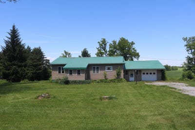 /international/us/1125-sheldon-road-st-albans-town-vt-110106308391/