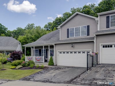 /international/us/145-oak-meadow-lane-harwinton-ct-110109001381/