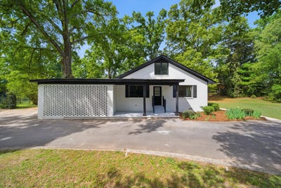 /international/us/907-amelia-street-newberry-sc-110107986758/