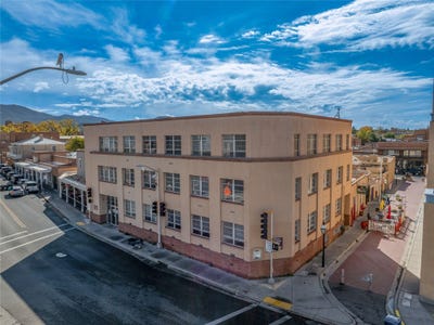 /international/us/142-w-palace-avenue-santa-fe-nm-110103184193/