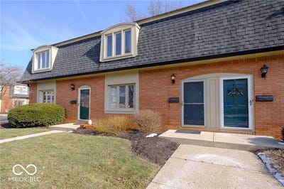 /international/us/8527-canterbury-square-e-indianapolis-in-110106844892/