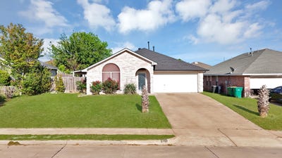 /international/us/828-windswept-drive-cedar-hill-tx-110107338316/