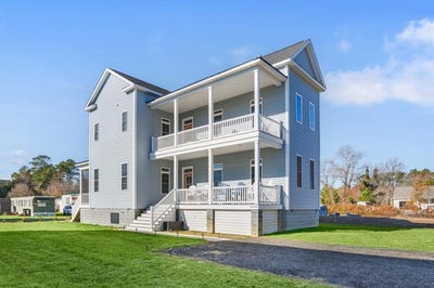 /international/us/8046-clarkson-ln-chincoteague-va-110108199997/