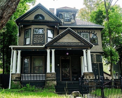 /international/us/150-euclid-ave-sharon-pa-110099819771/