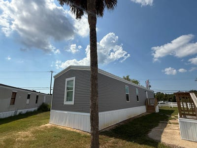 /international/us/oaklawn-estates-8400-w-oaklawn-rd-biloxi-ms-110104604404/