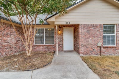 /international/us/454-e-fulton-street-van-alstyne-tx-110107403035/